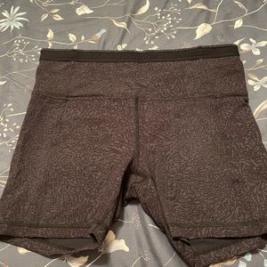 Lululemon Women’s Short size 12